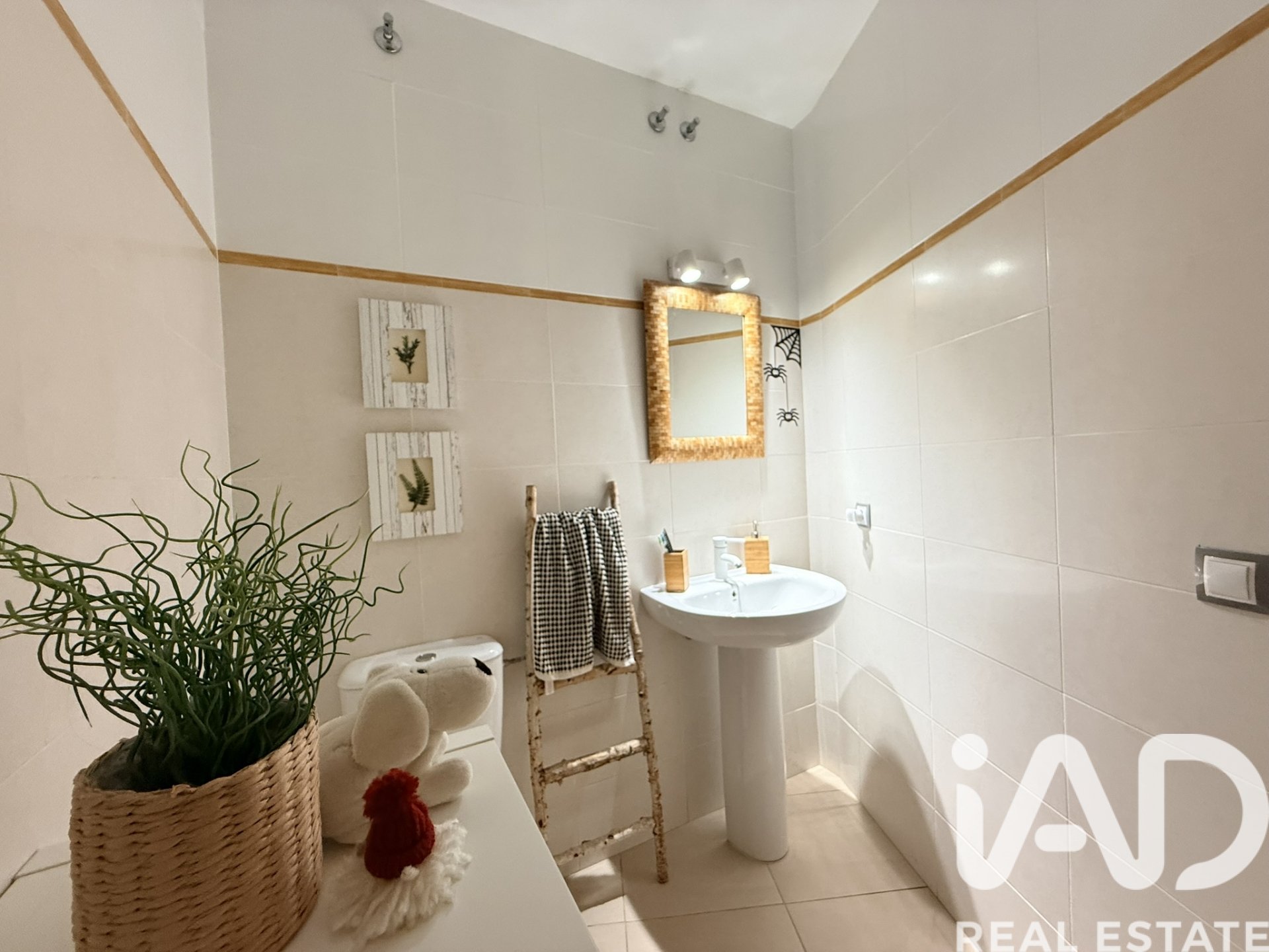 Kaupunkipientalo Lepe, Huelva, Espanja 4 makuuhuonetta, 215 m2 No. 188457
