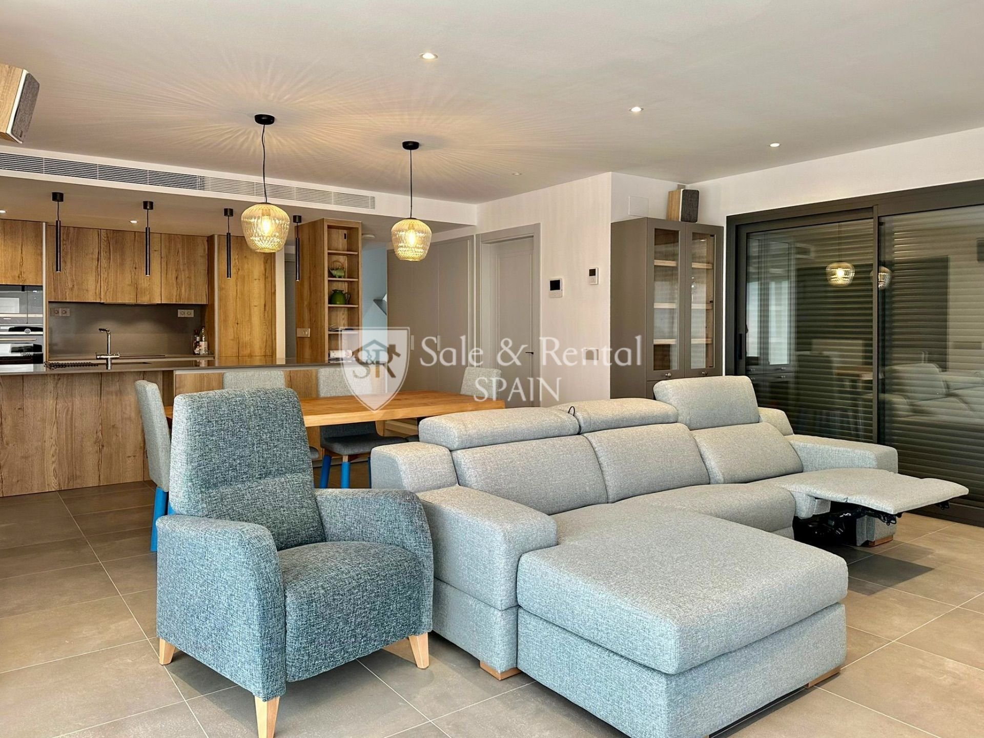 Сasa en Lloret de Mar, Gerona, España 4 dormitorios, 263 m2 No. 166478