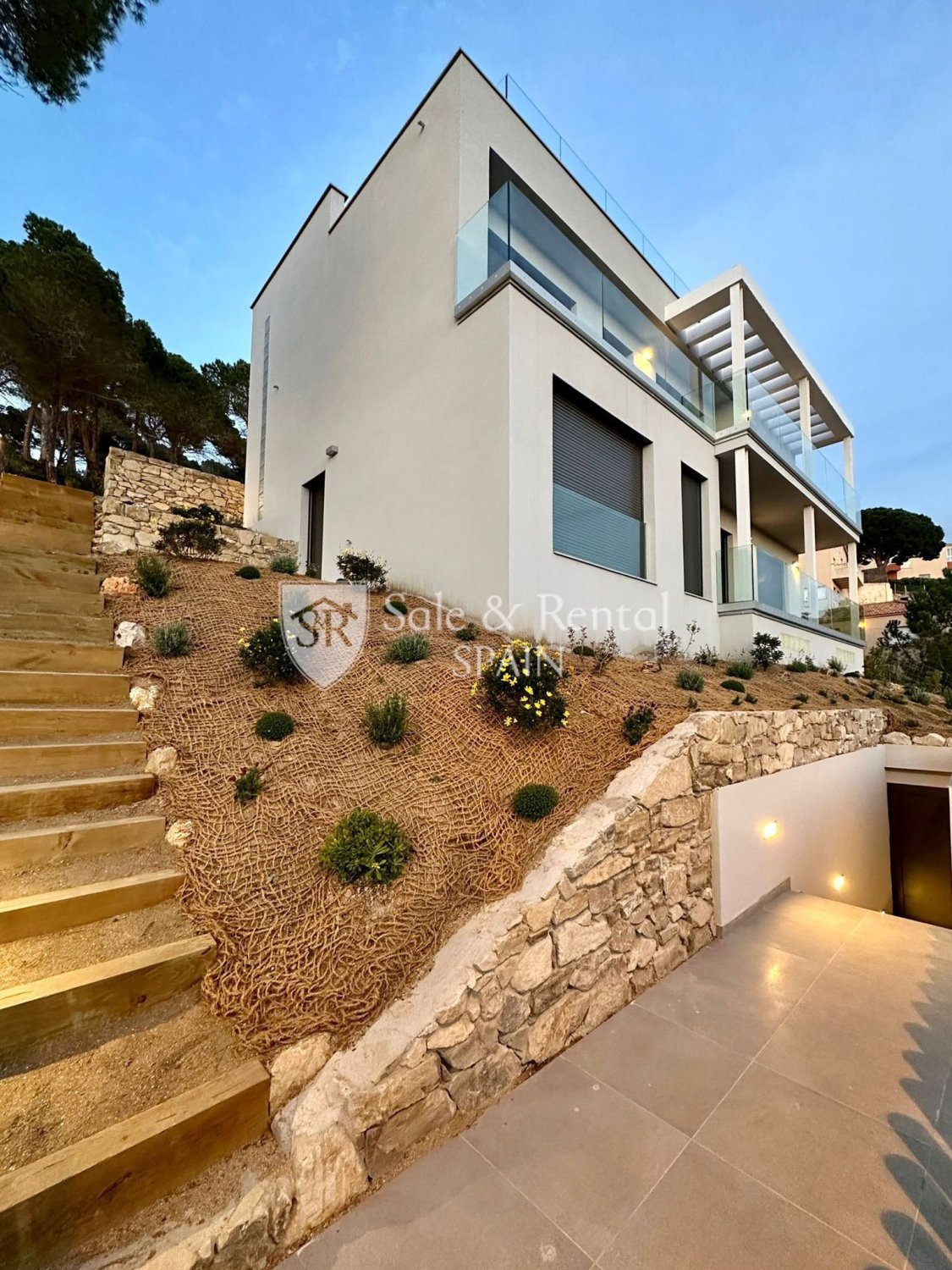 Сasa en Lloret de Mar, Gerona, España 4 dormitorios, 263 m2 No. 166478