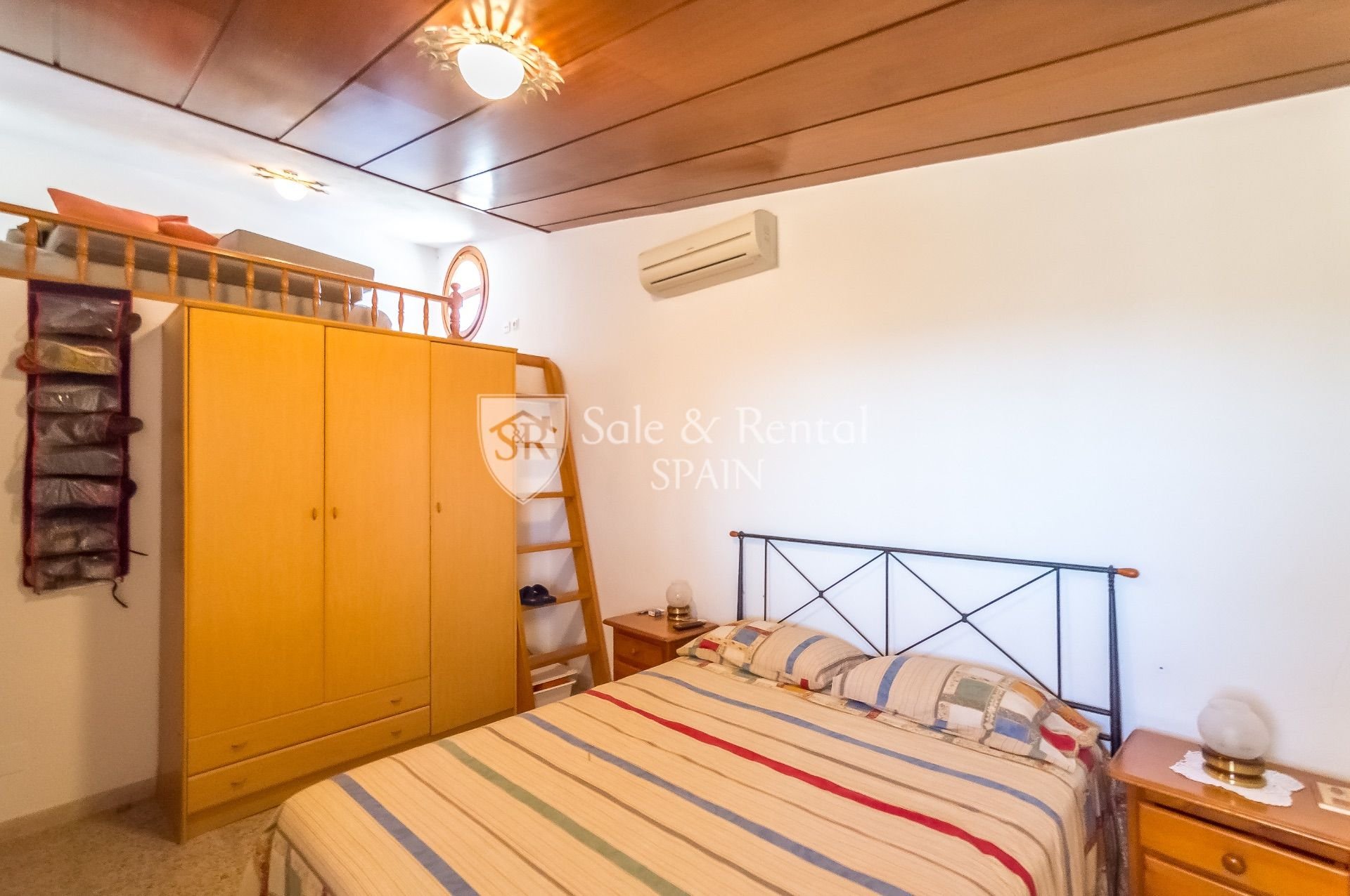 House in Santa Susanna, Barcelona, Spain 4 bedrooms, 269 sq.m. No. 166474