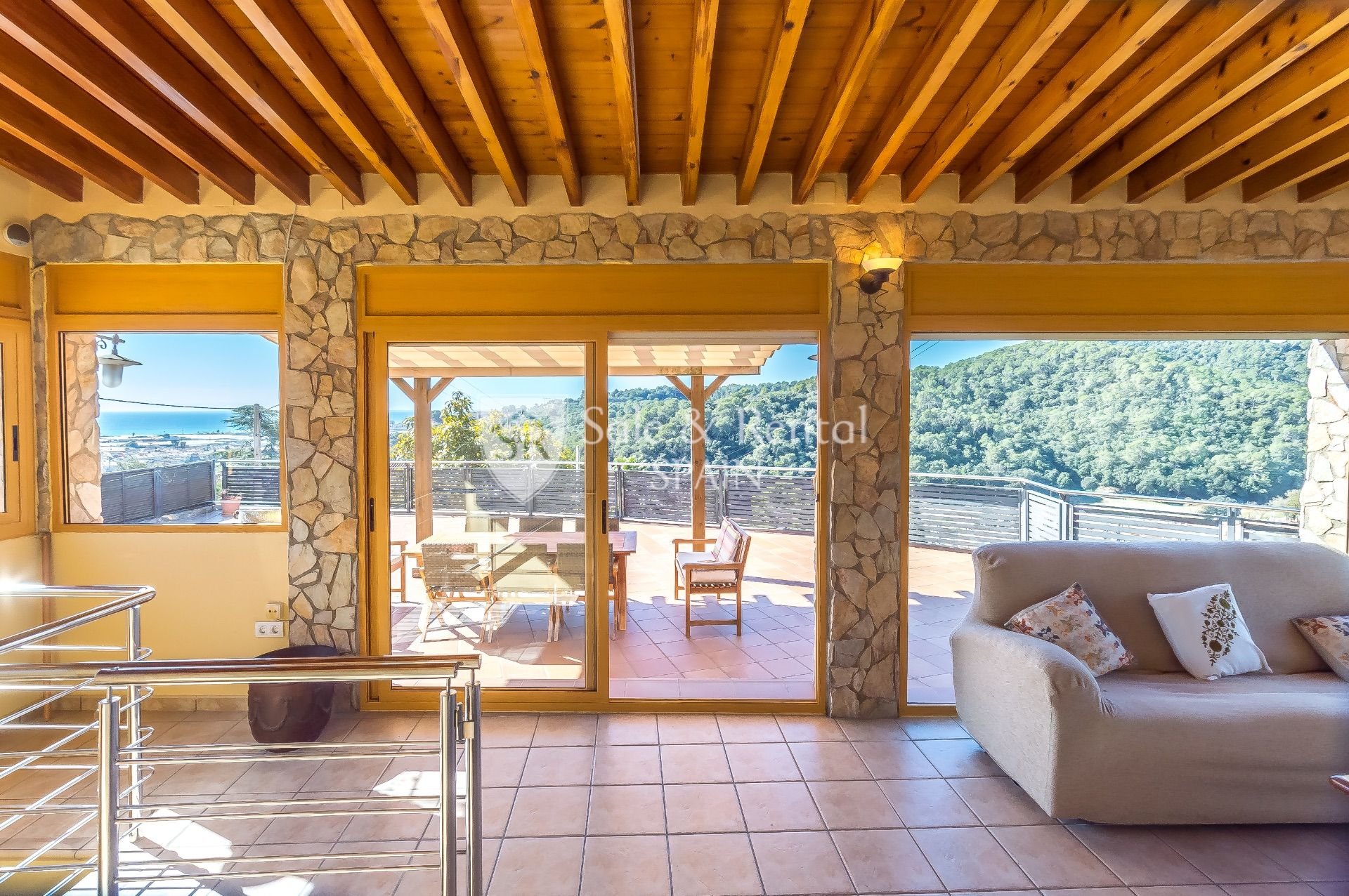 House in Santa Susanna, Barcelona, Spain 4 bedrooms, 269 sq.m. No. 166474