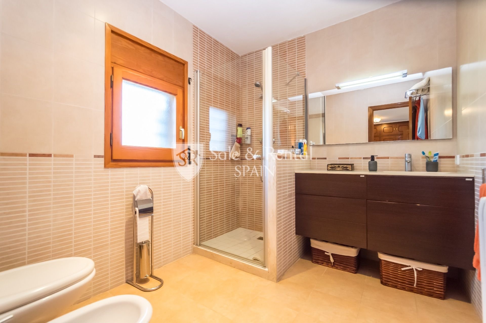 House in Santa Susanna, Barcelona, Spain 4 bedrooms, 269 sq.m. No. 166474