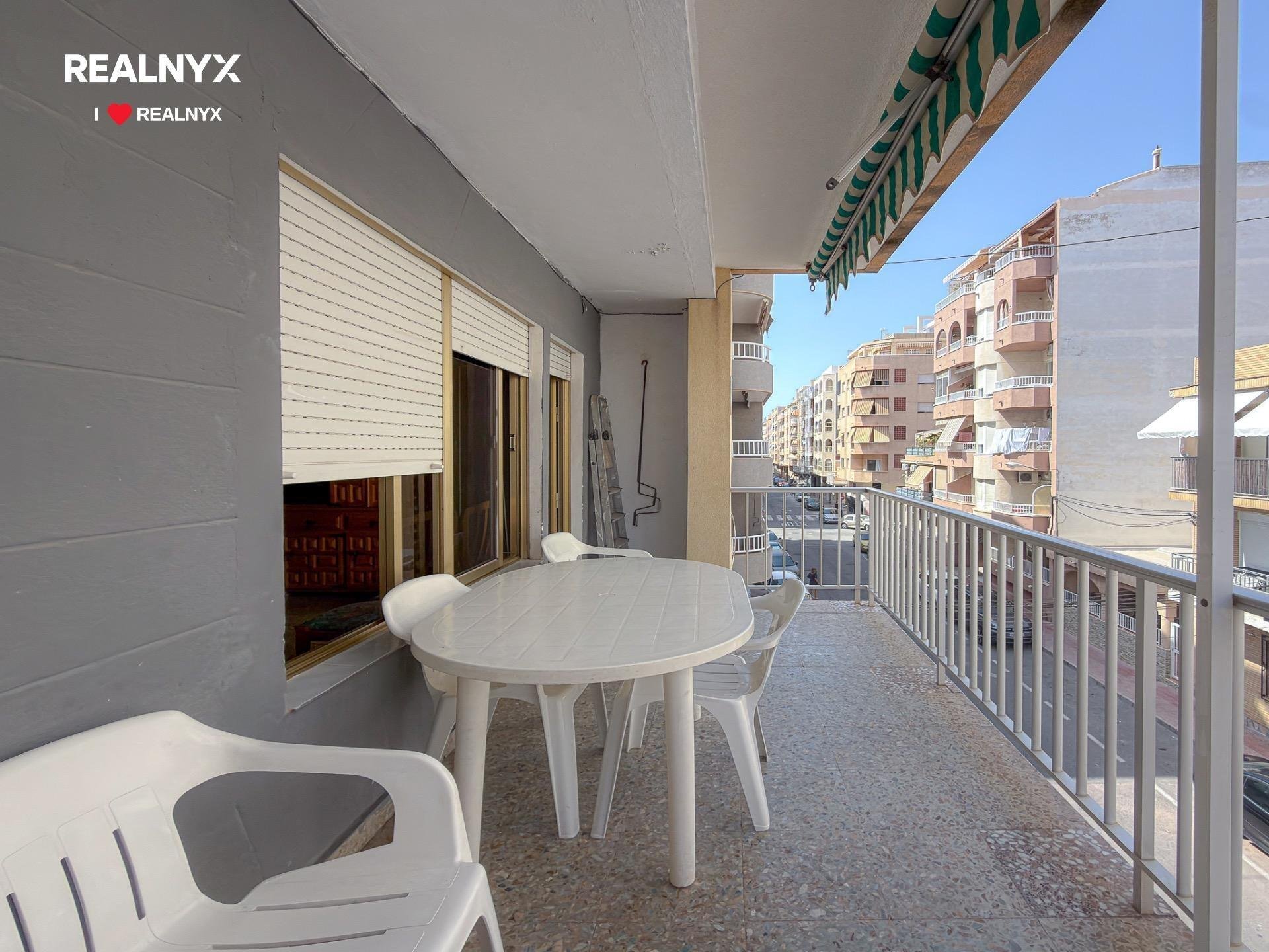 Takvåning i Torrevieja, Alicante, Spanien 4 sovrum, 112 kvm. Nr. 194792