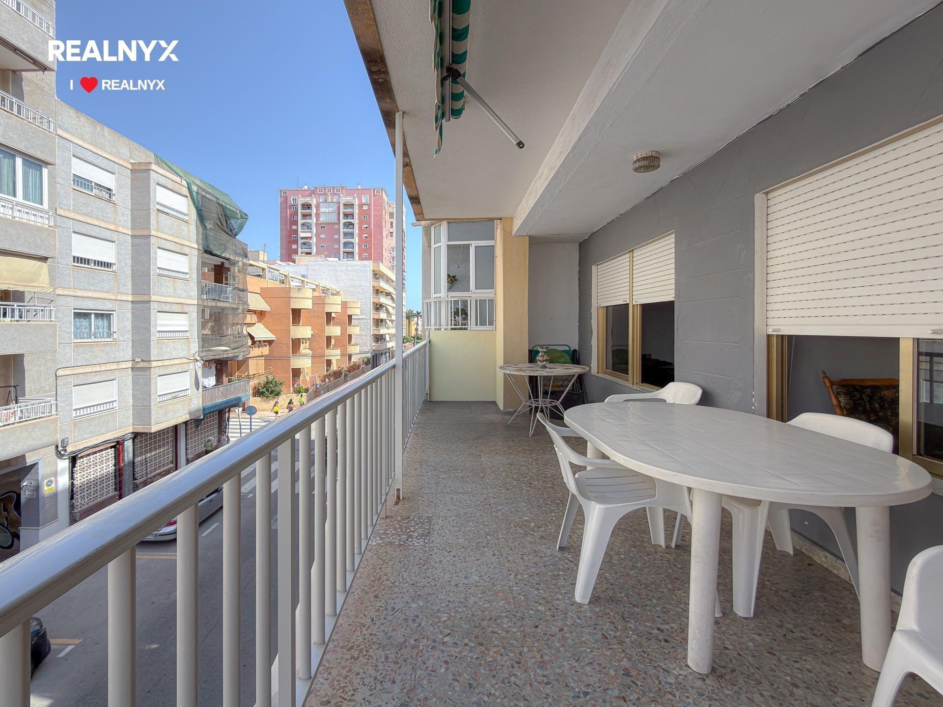 Takvåning i Torrevieja, Alicante, Spanien 4 sovrum, 112 kvm. Nr. 194792
