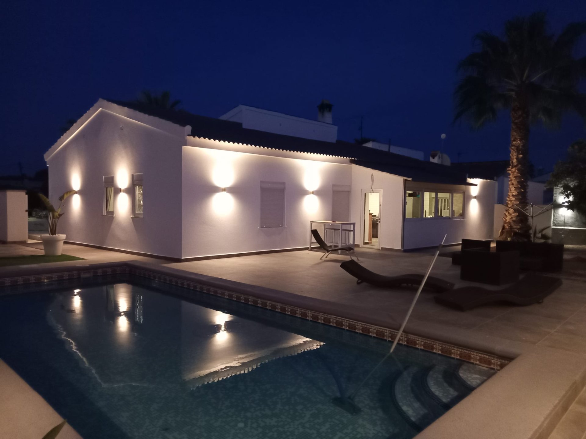 Villa i Cabo Roig, Alicante, Spanien 4 sovrum, 174 kvm. Nr. 196828