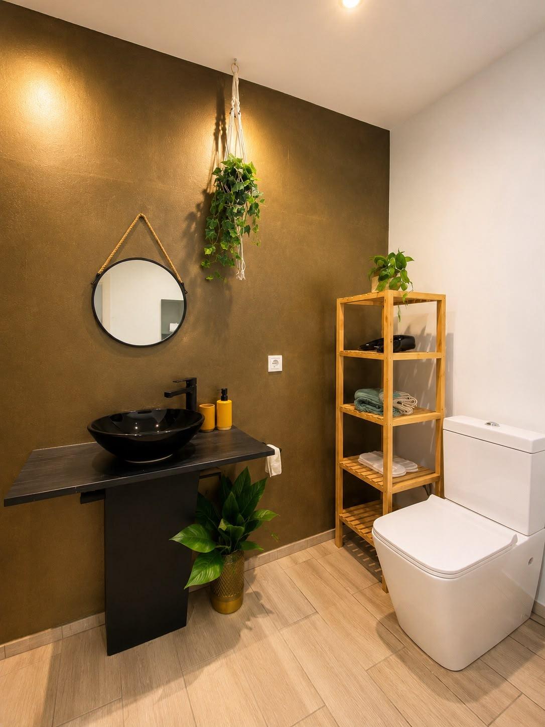 Hotel in Paterna, Valencia, Spain 8 bedrooms, 367 sq.m. No. 183127