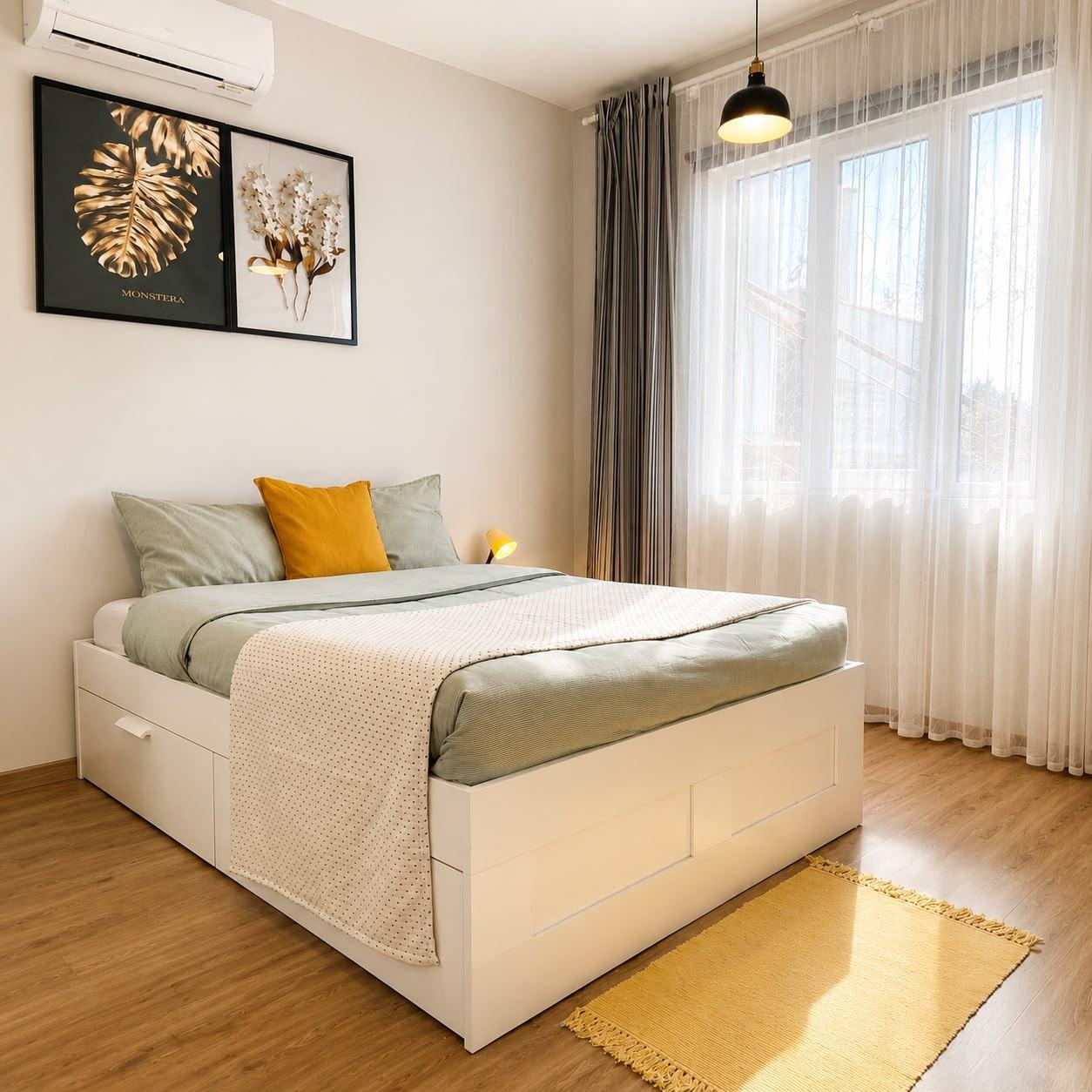 Hotel in Paterna, Valencia, Spain 8 bedrooms, 367 sq.m. No. 183127