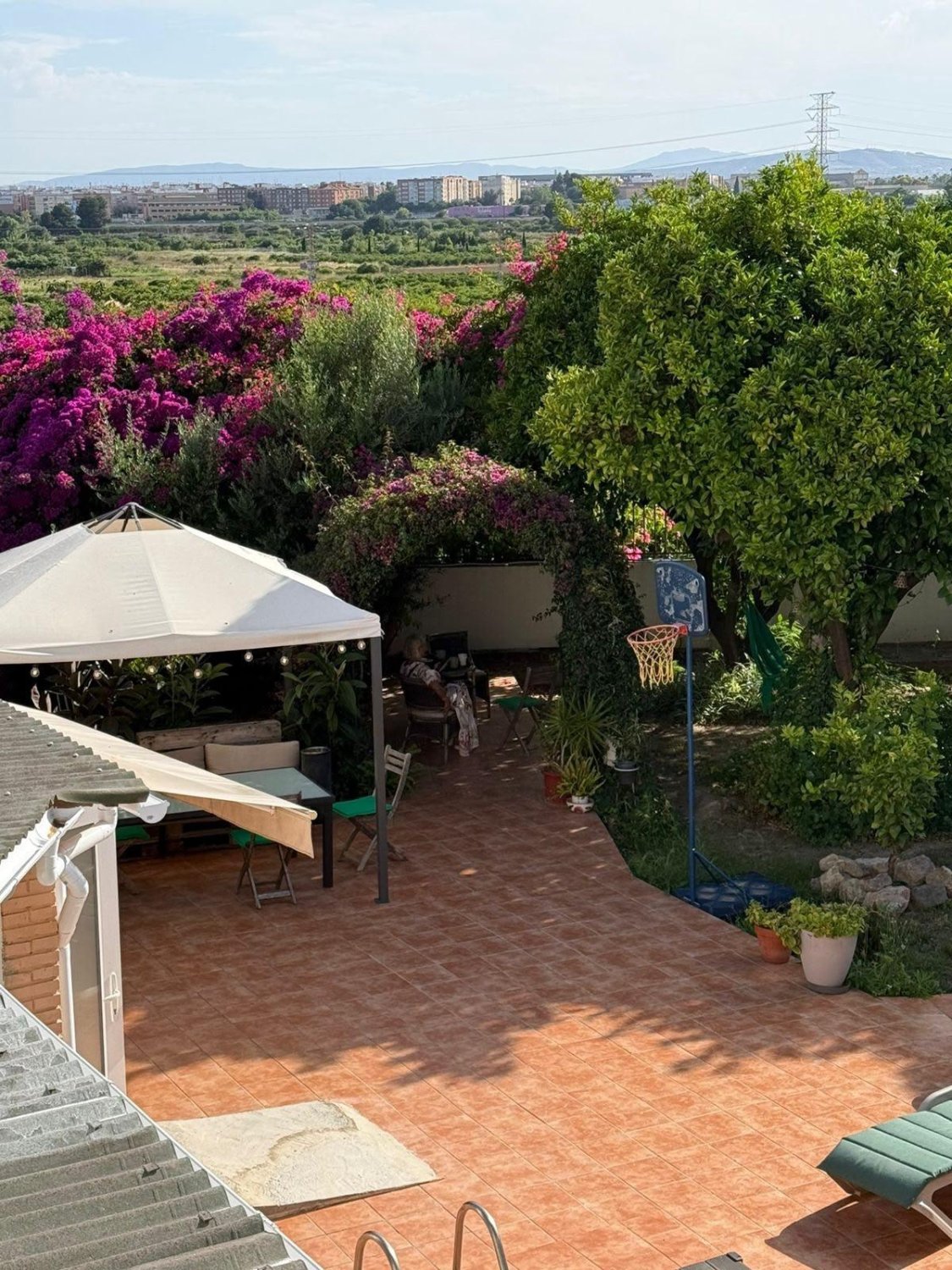 Hotel in Paterna, Valencia, Spain 8 bedrooms, 367 sq.m. No. 183127