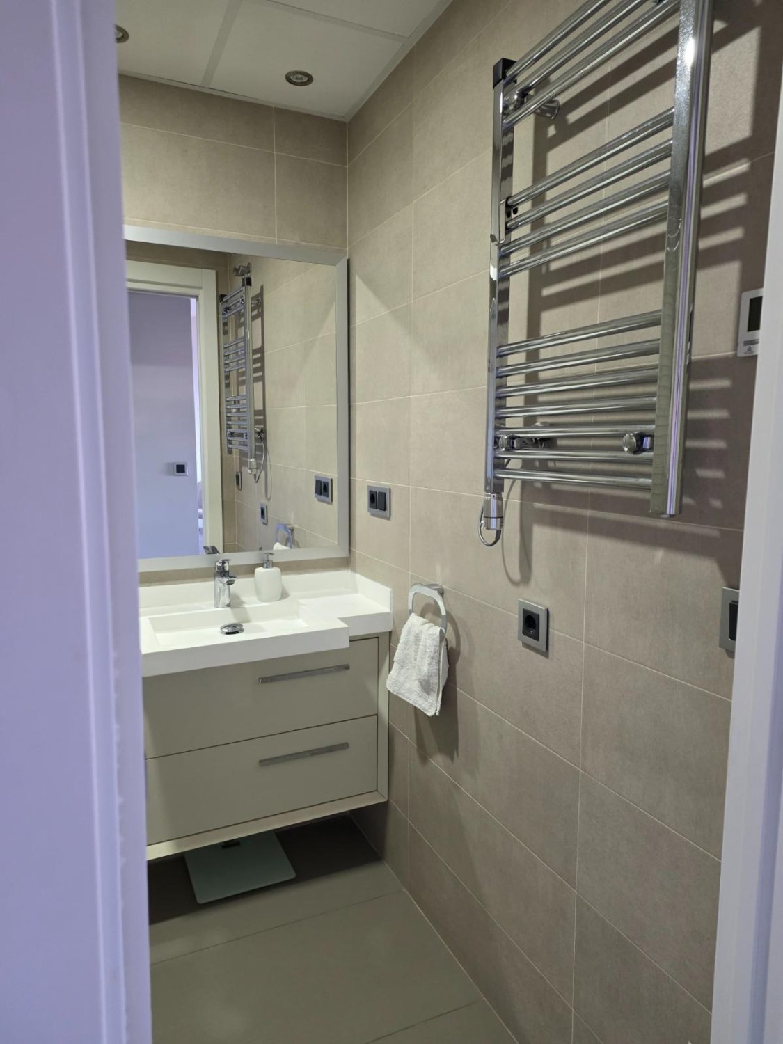 Appartamento a Benidorm, Alicante, Spagna 2 camere da letto, 98 mq. N° 183128