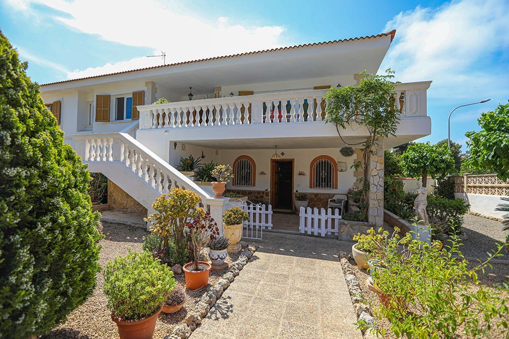 Villa a Santa Ponsa, Mallorca, Spagna 4 camere da letto, 270 mq. N° 179994