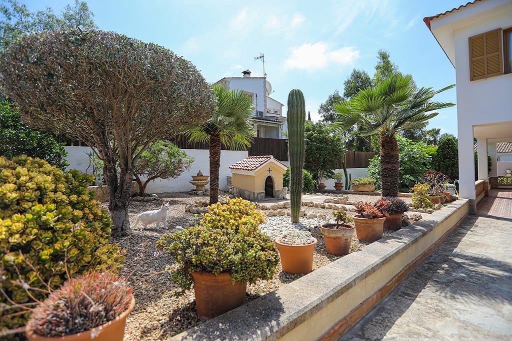 Villa a Santa Ponsa, Mallorca, Spagna 4 camere da letto, 270 mq. N° 179994