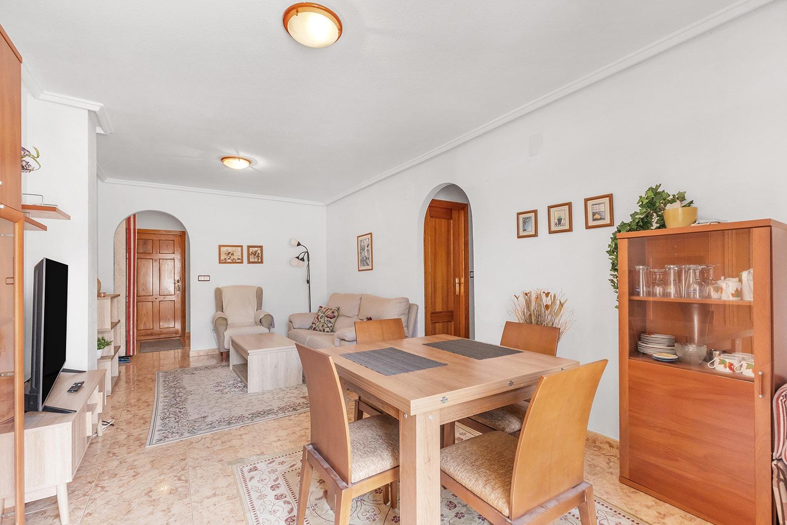 Apartment in Torrevieja, Alicante, Spain 3 bedrooms,  No. 189873