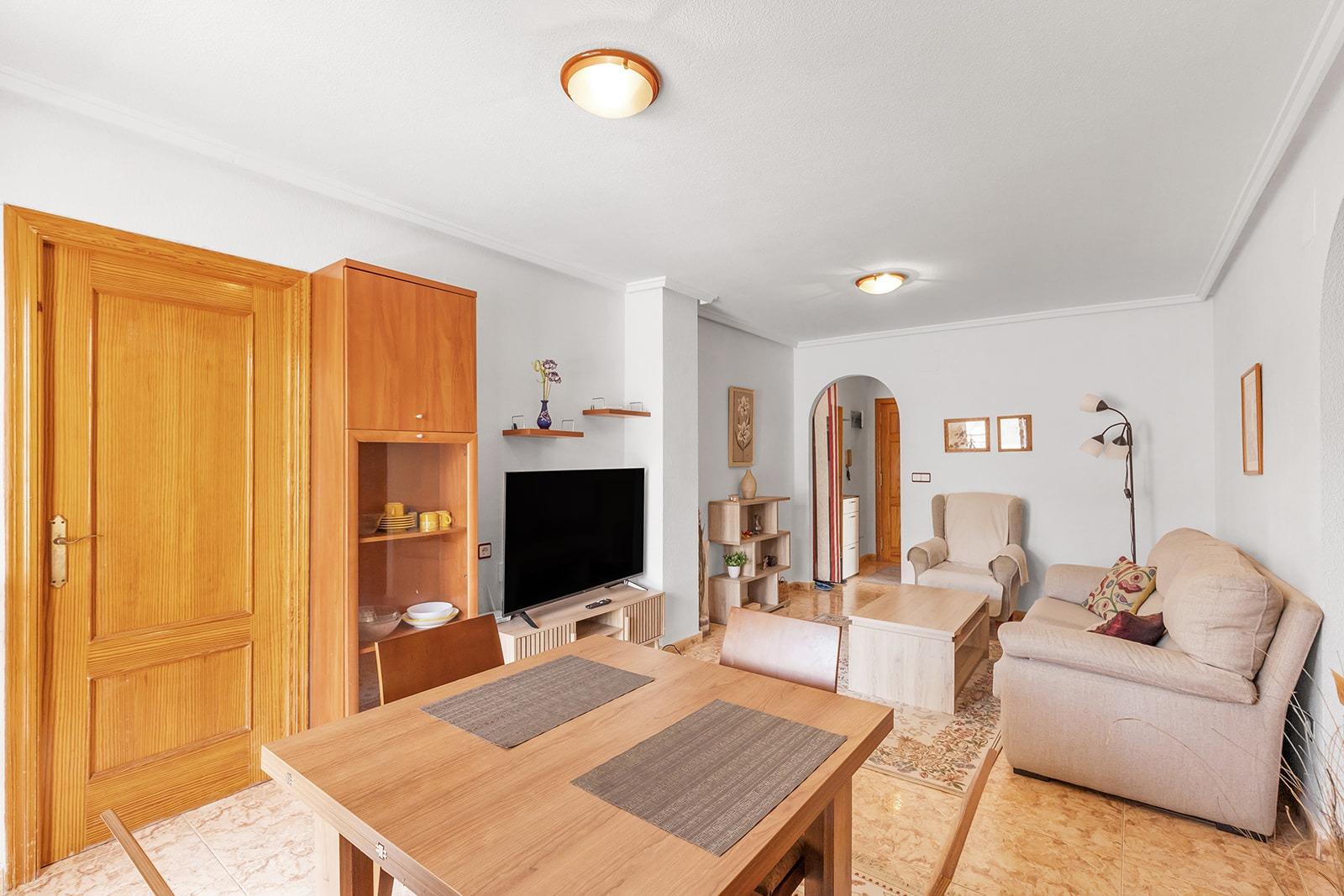 Apartment in Torrevieja, Alicante, Spain 3 bedrooms,  No. 189873