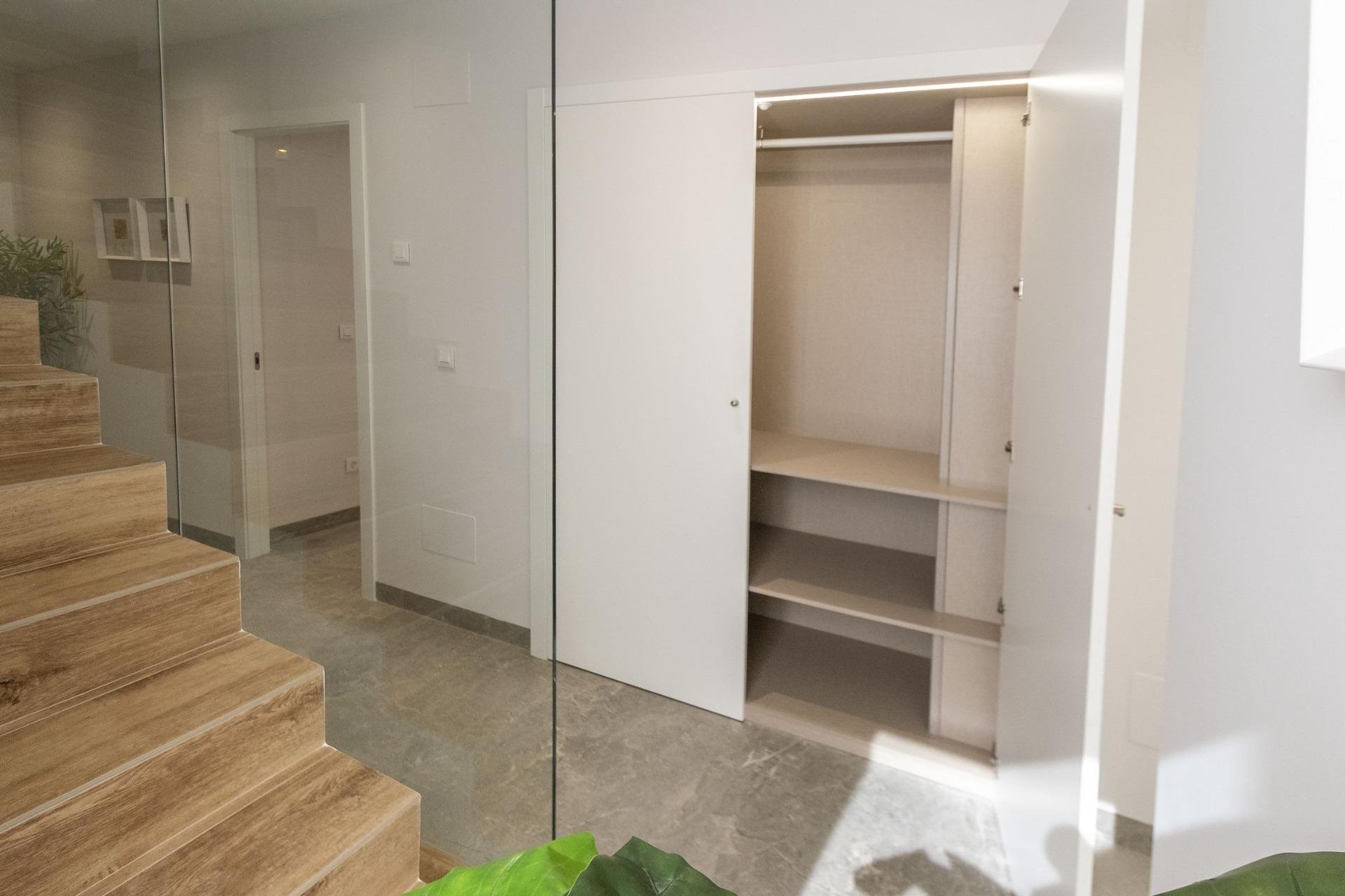 Villa in Pilar de la Horadada, Alicante, Spain 3 bedrooms, 127 sq.m. No. 111321