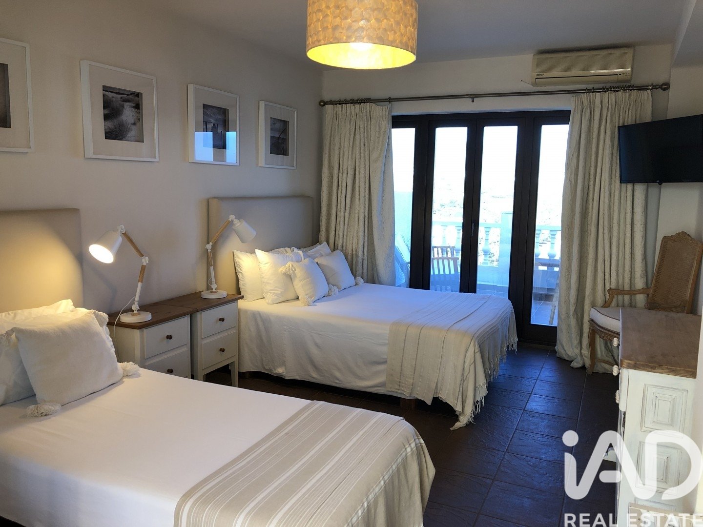 Albergo a Nerja, Malaga, Spagna 7 camere da letto, 2197 mq. N° 172351