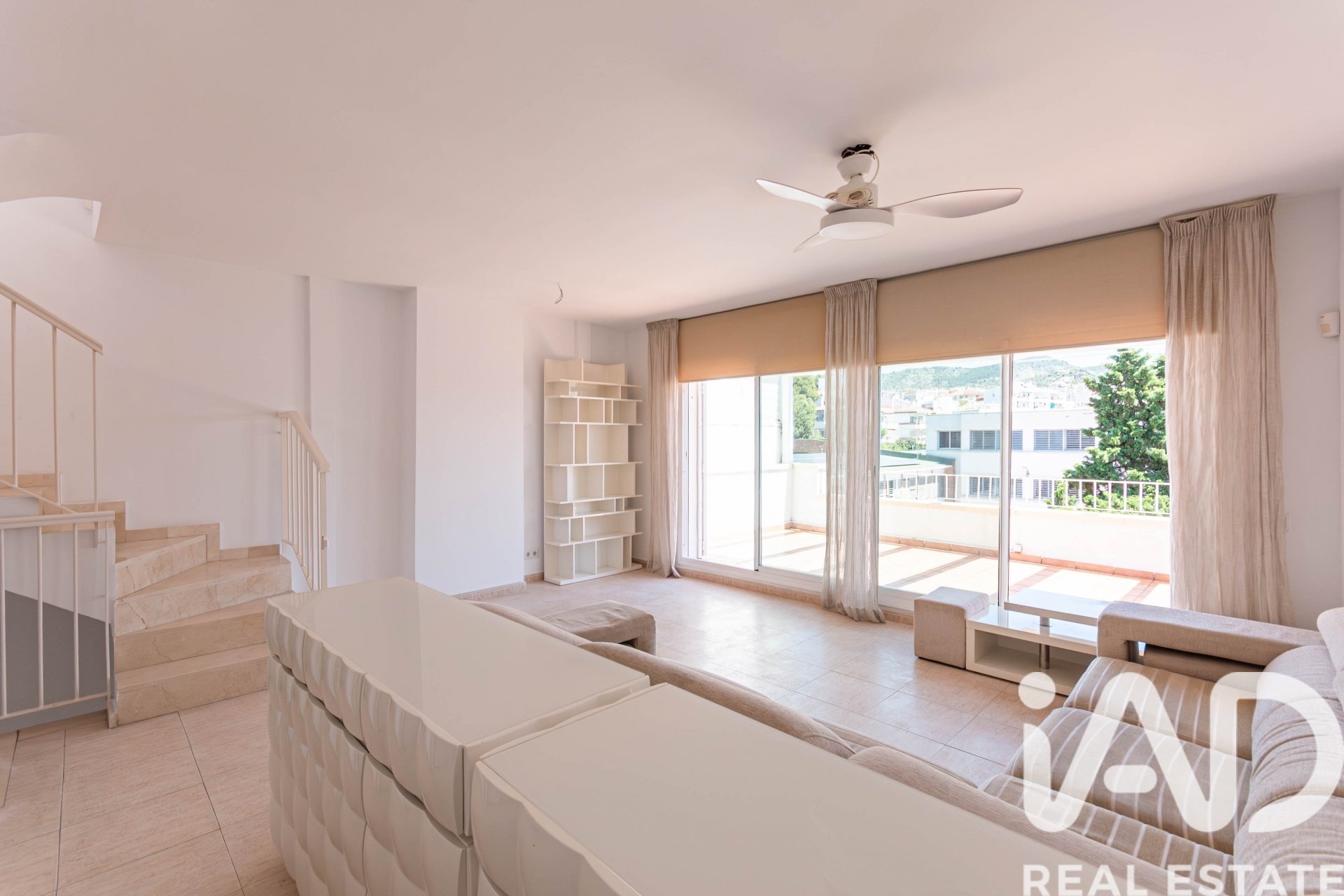 Takvåning i Sitges, Barcelona, Spanien 3 sovrum, 114 kvm. Nr. 172349
