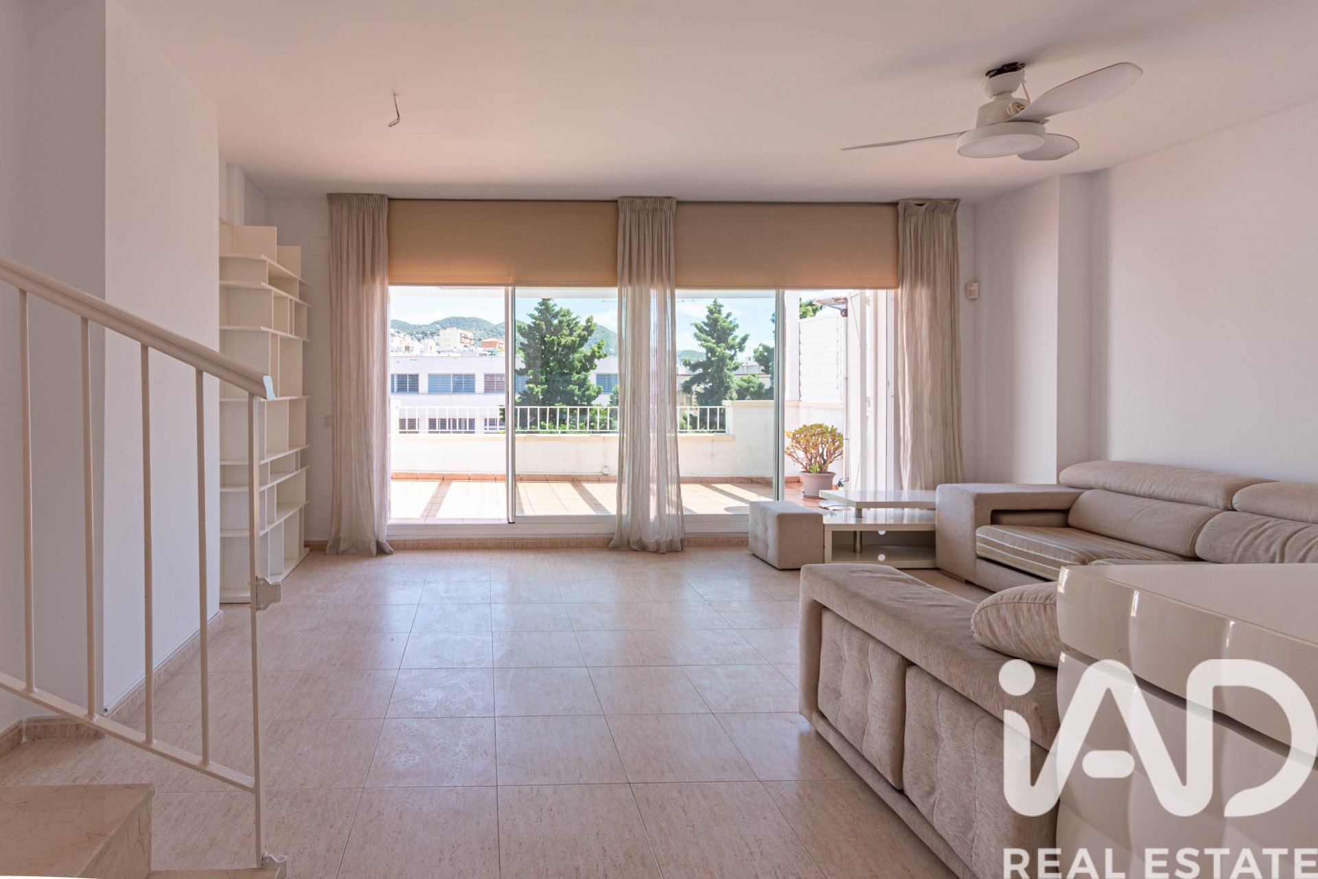 Takvåning i Sitges, Barcelona, Spanien 3 sovrum, 114 kvm. Nr. 172349