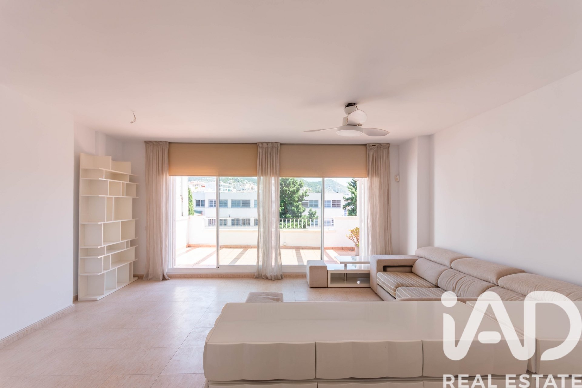 Takvåning i Sitges, Barcelona, Spanien 3 sovrum, 114 kvm. Nr. 172349