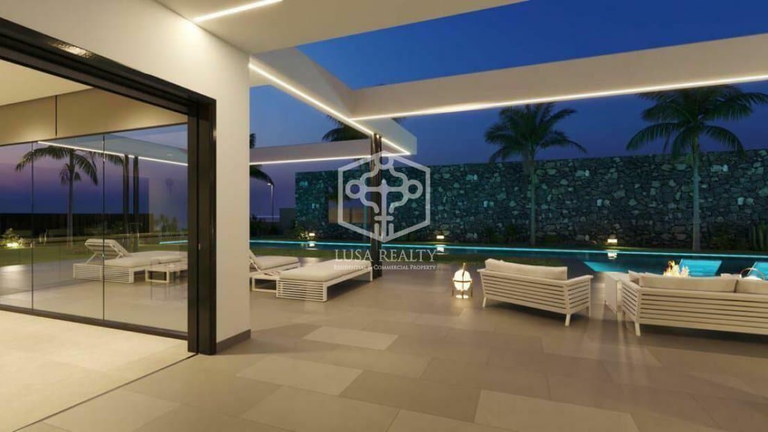 Villa en Adeje, Tenerife, España 3 dormitorios, 1427 m2 No. 100260