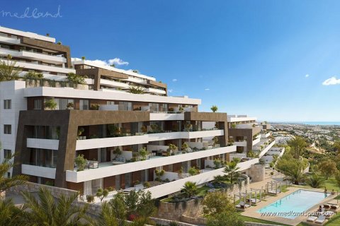Apartment à Estepona, Malaga, Espagne 3 chambres, 229 m2 No. 108678