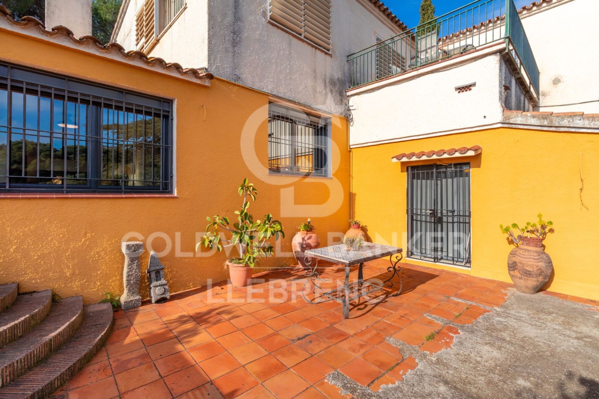 House à Barcelona, Espagne 6 chambres, 260 m2 No. 157082