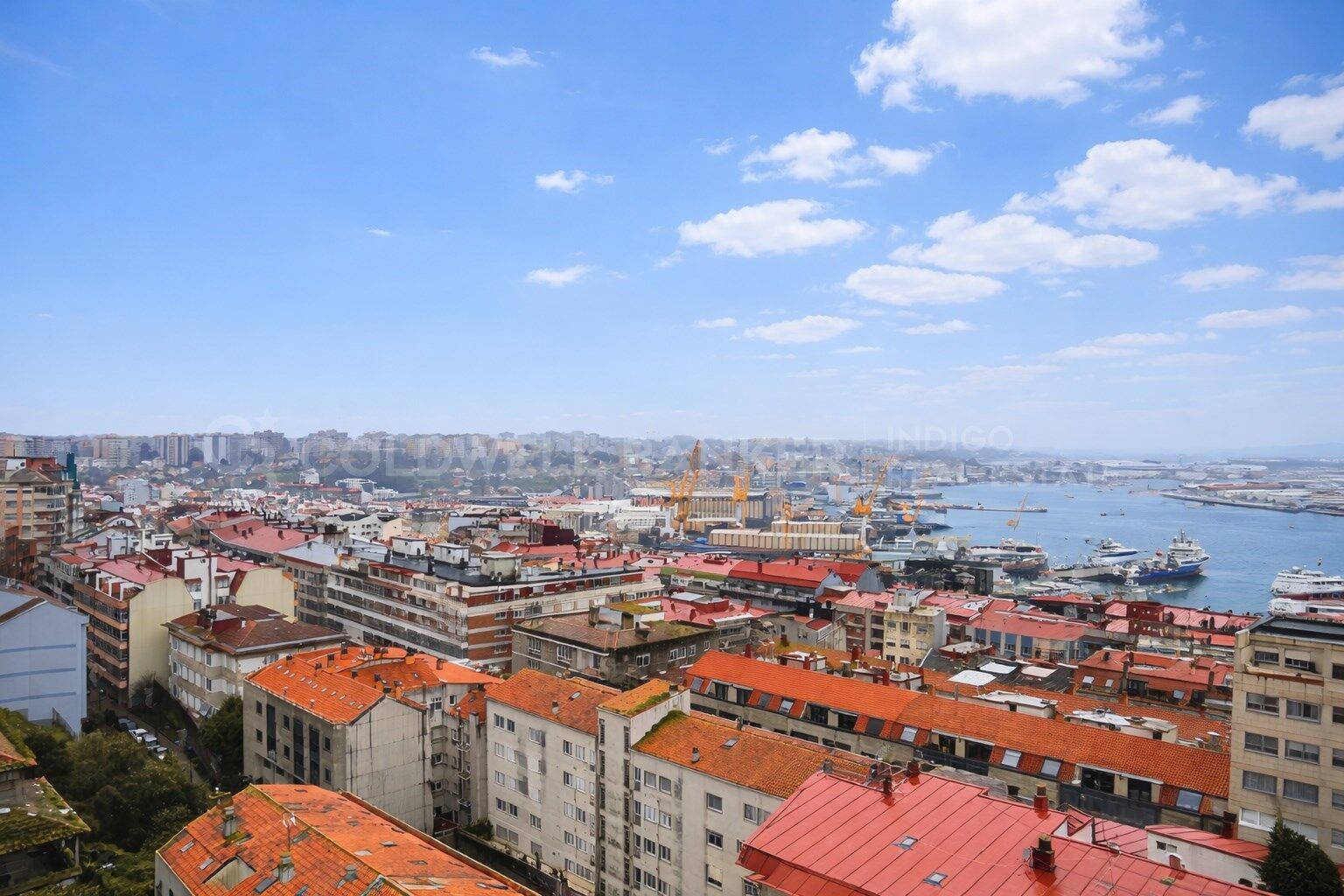 Dzīvoklis Vigo, Pontevedra, Spānijā 5 istabas, 332 m2 Nr. 156874
