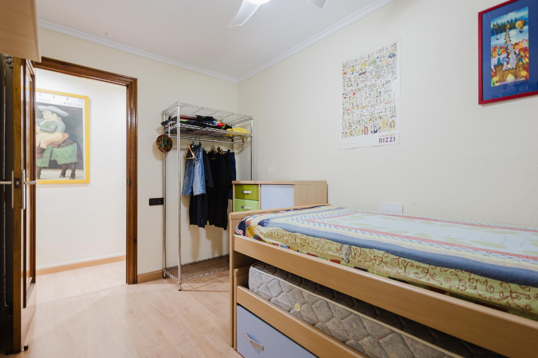 Appartamento a Torrevieja, Alicante, Spagna 3 camere da letto, 100 mq. N° 163133