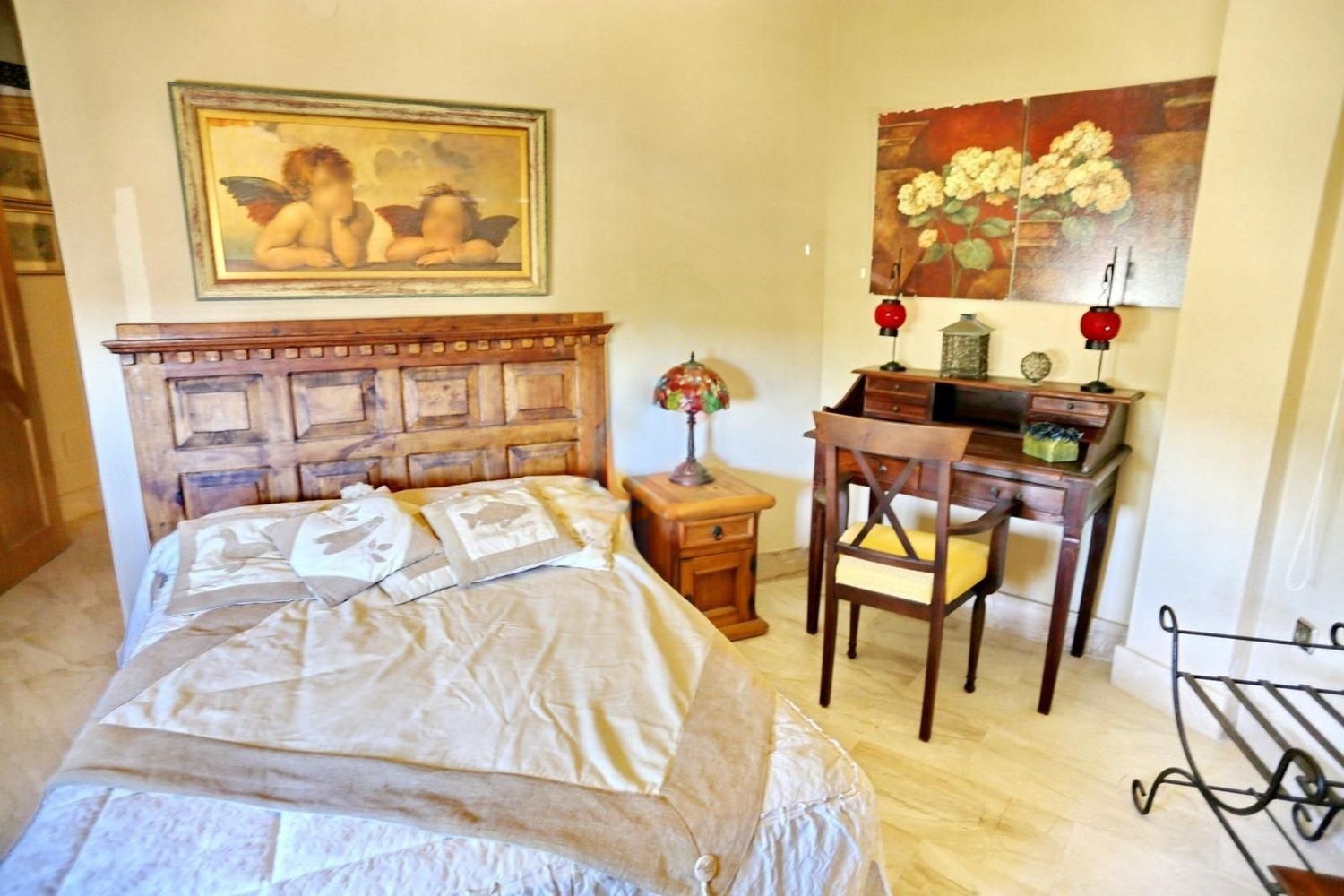 Villa in Guardamar del Segura, Alicante, Spain 5 bedrooms, 261 sq.m. No. 180595