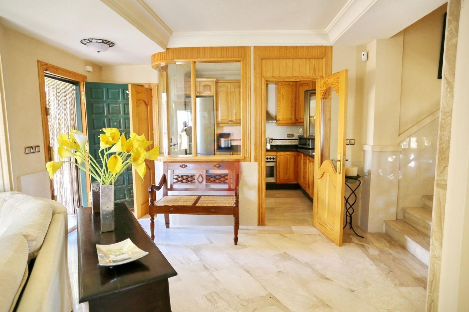 Villa in Guardamar del Segura, Alicante, Spain 5 bedrooms, 261 sq.m. No. 180595
