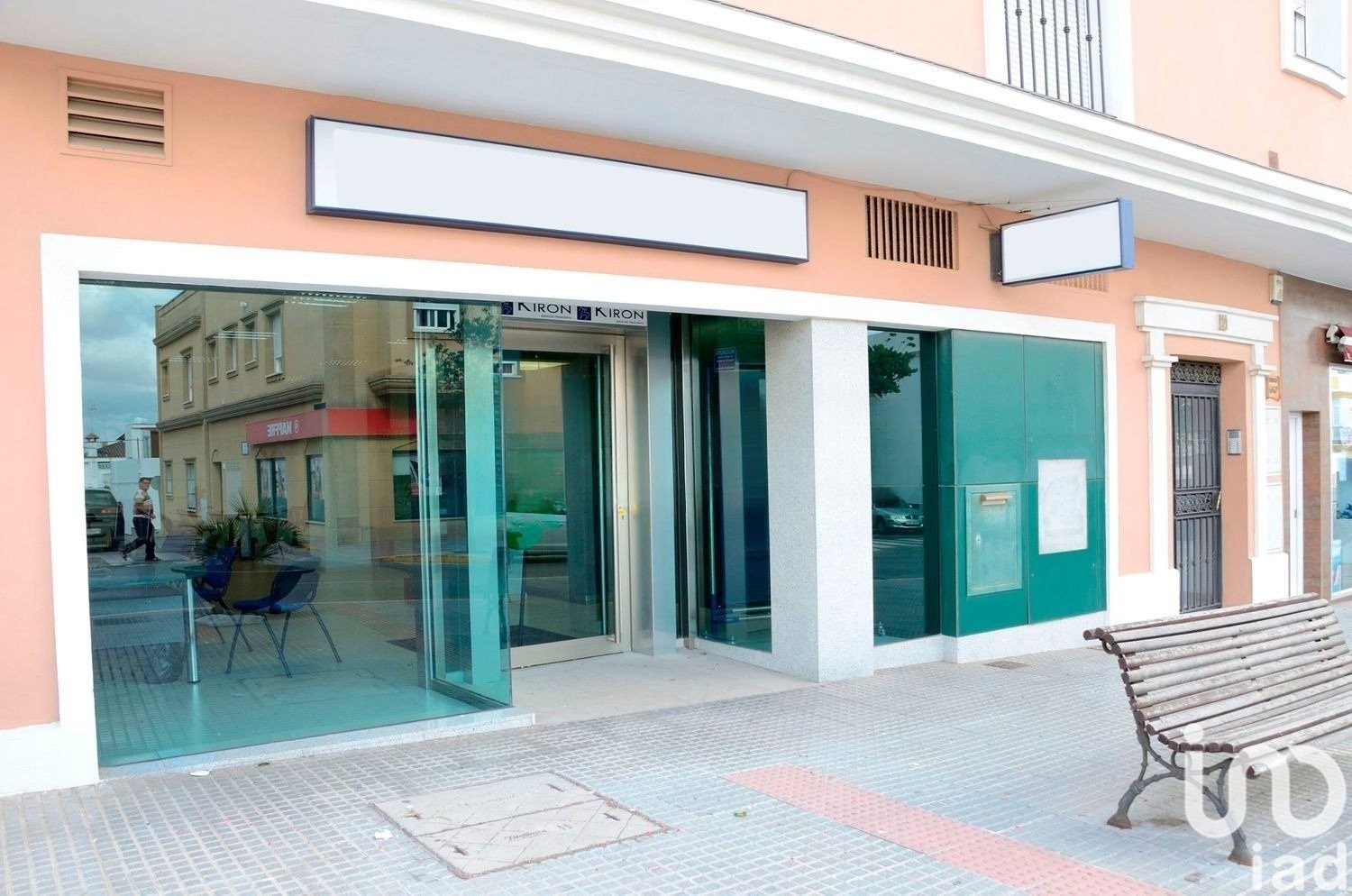 Lokal usługowy w Chiclana de la Frontera, Cadiz, Hiszpania 200 mkw. nr 153934