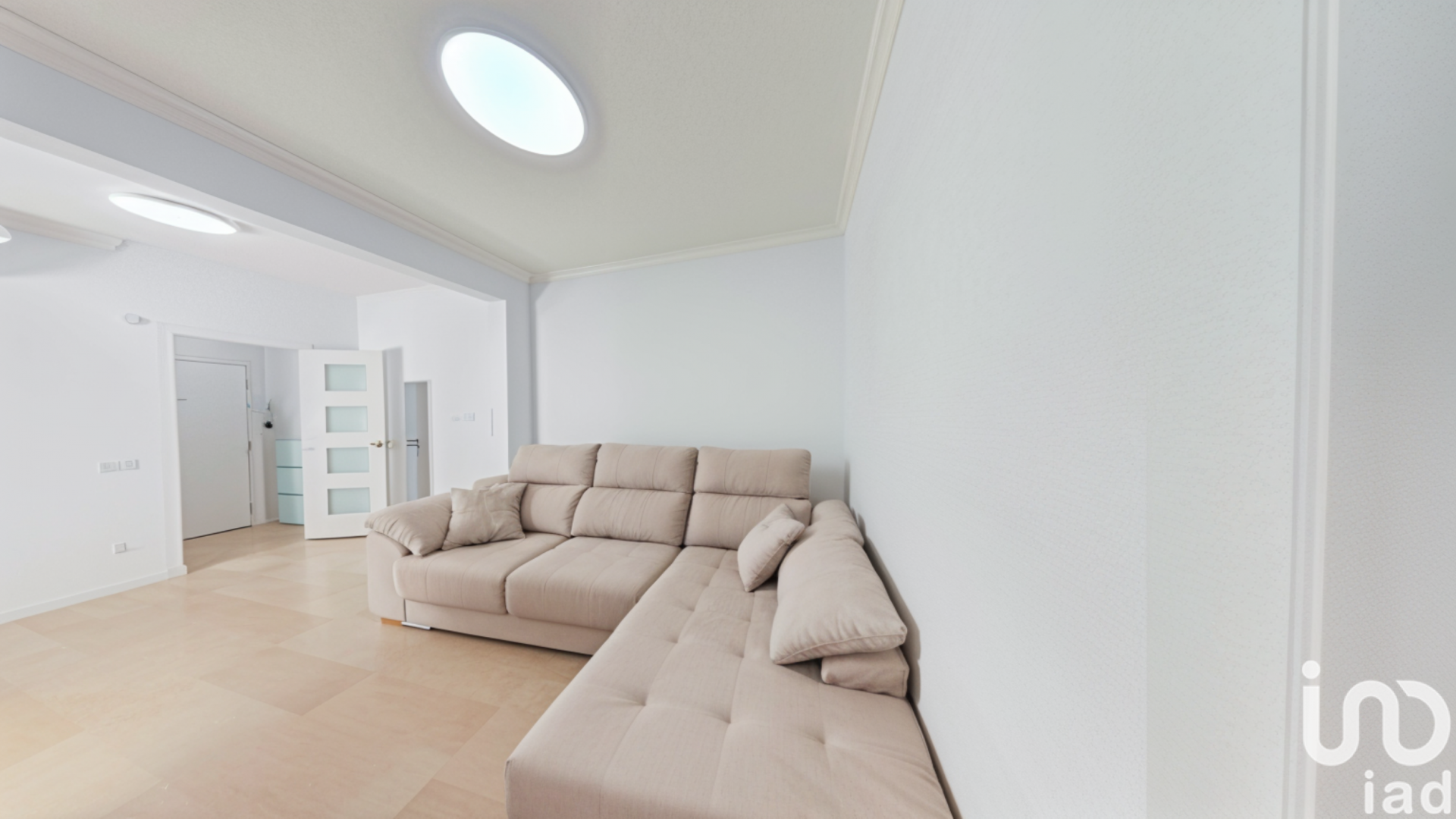 Apartamento en Barcelona, España 4 dormitorios, 89 m2 No. 153936