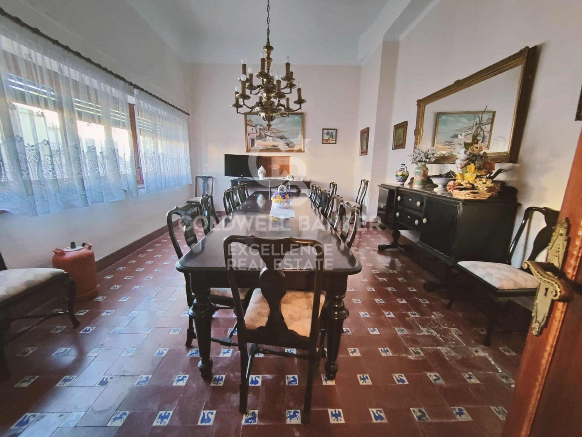 Dom w Castellon, Hiszpania 11 sypialni, 520 mkw. nr 159546