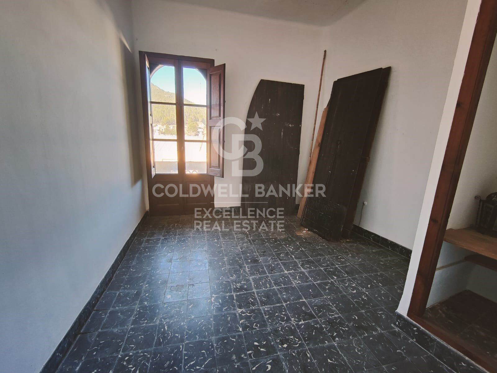 Dom w Castellon, Hiszpania 11 sypialni, 520 mkw. nr 159546