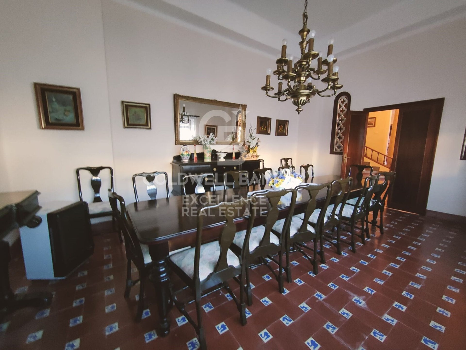 Dom w Castellon, Hiszpania 11 sypialni, 520 mkw. nr 159546
