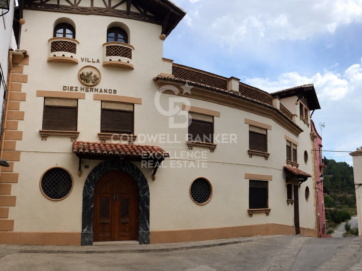 Dom w Castellon, Hiszpania 11 sypialni, 520 mkw. nr 159546