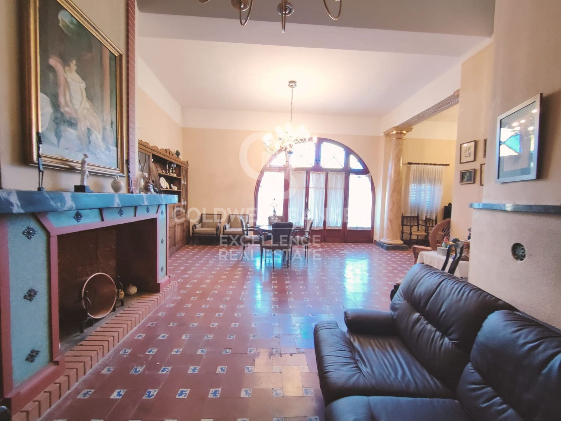 Dom w Castellon, Hiszpania 11 sypialni, 520 mkw. nr 159546