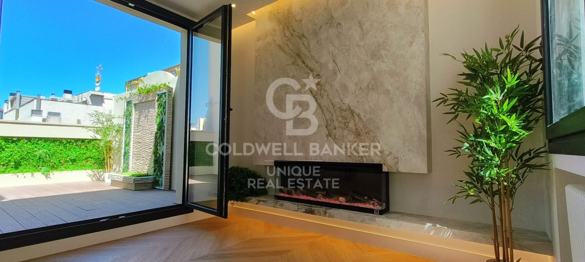 Kattohuoneisto Madrid, Espanja 3 makuuhuonetta, 170 m2 No. 159547