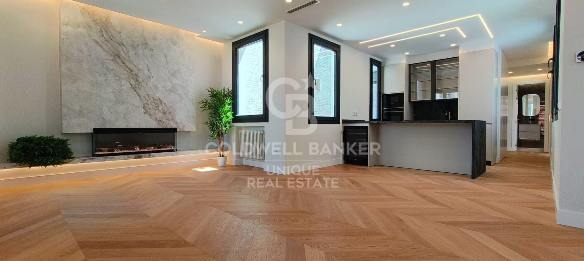 Kattohuoneisto Madrid, Espanja 3 makuuhuonetta, 170 m2 No. 159547
