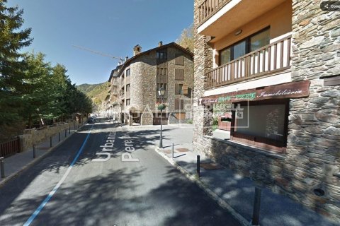 Komerciāls īpašums Principado De Andorra (Ninguna Poblacion Tiene C.P.), Lleida, Spānijā 300 m2 Nr. 159545