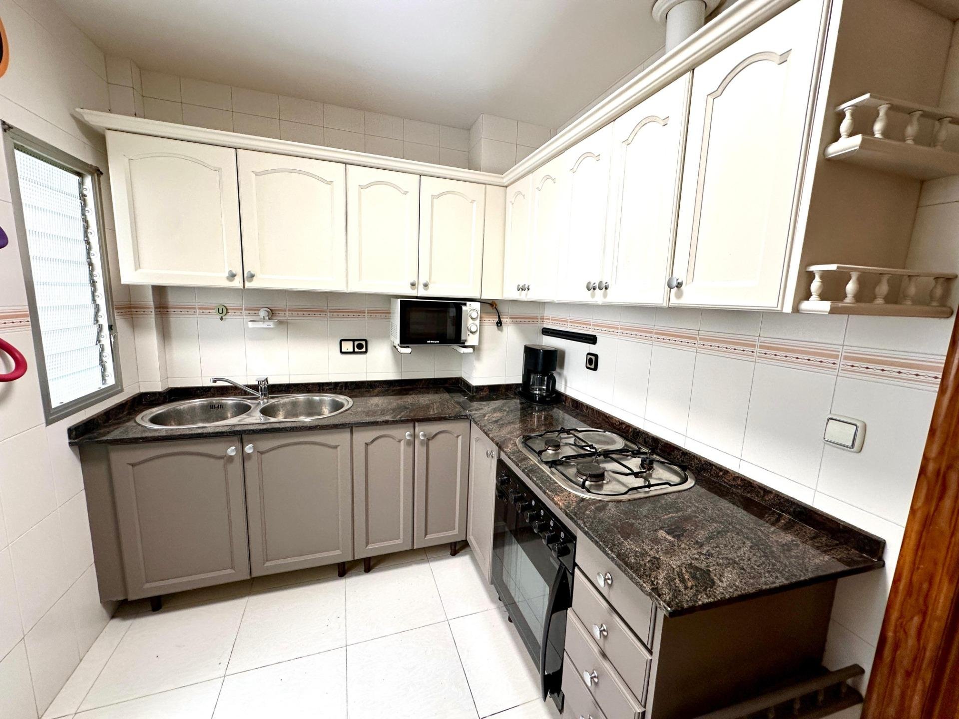 Huoneisto Alicante, Espanja 99 m2 No. 183068