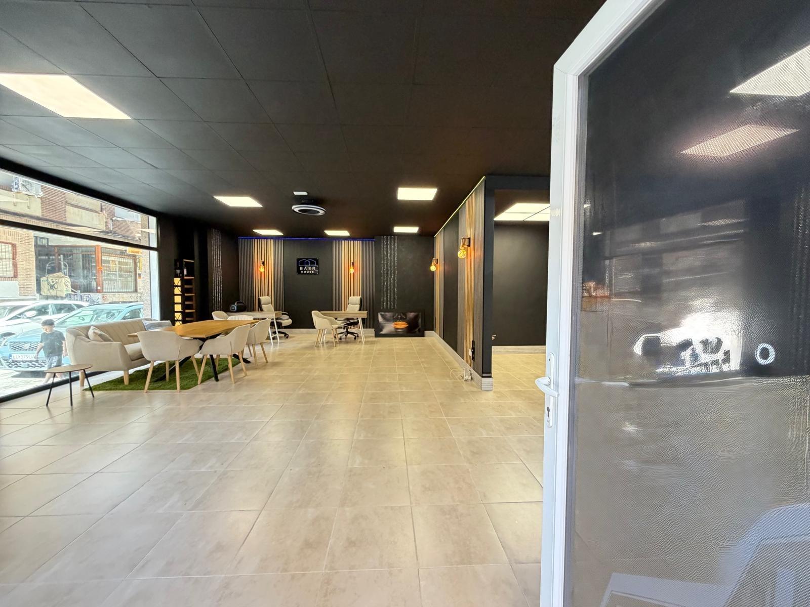 Propiedad comercial en Torrevieja, Alicante, España 121 m2 No. 183072