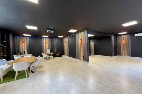 Propiedad comercial en Torrevieja, Alicante, España 121 m2 No. 183072
