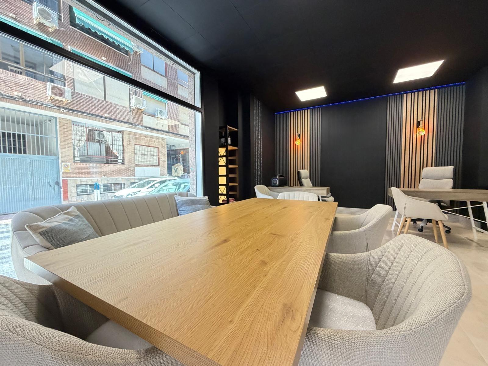Propiedad comercial en Torrevieja, Alicante, España 121 m2 No. 183072