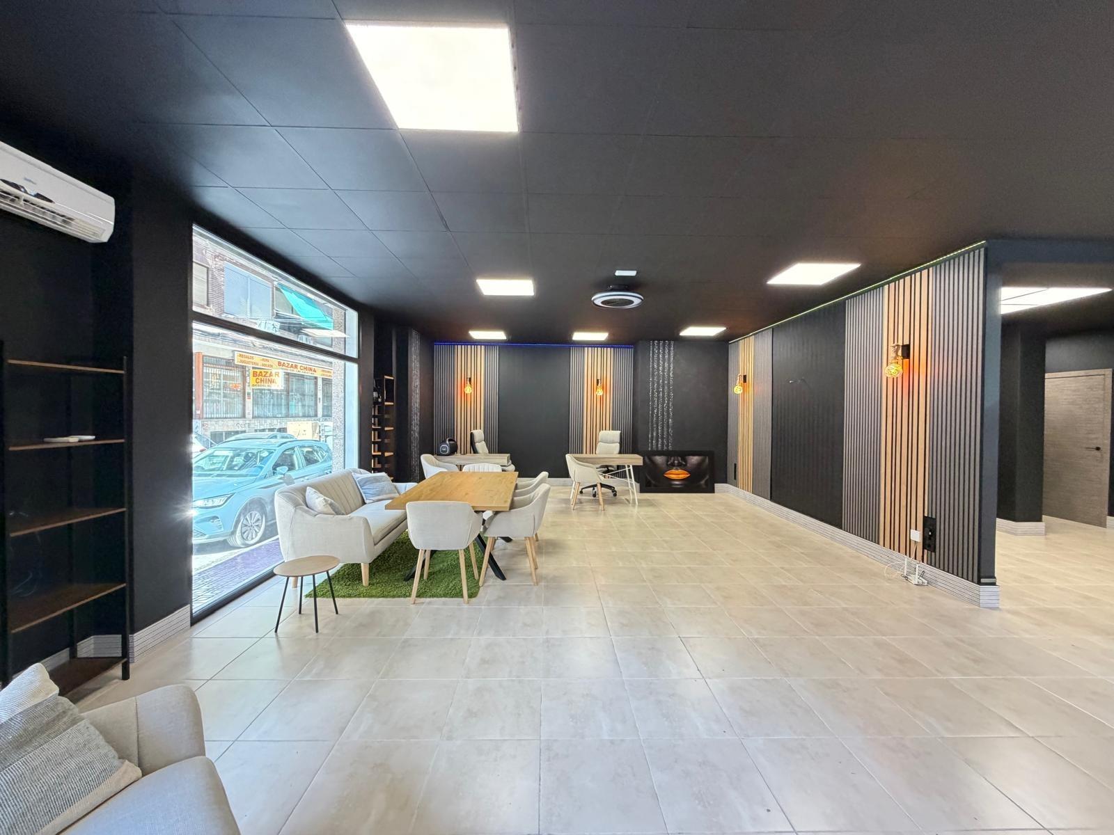 Propiedad comercial en Torrevieja, Alicante, España 121 m2 No. 183072