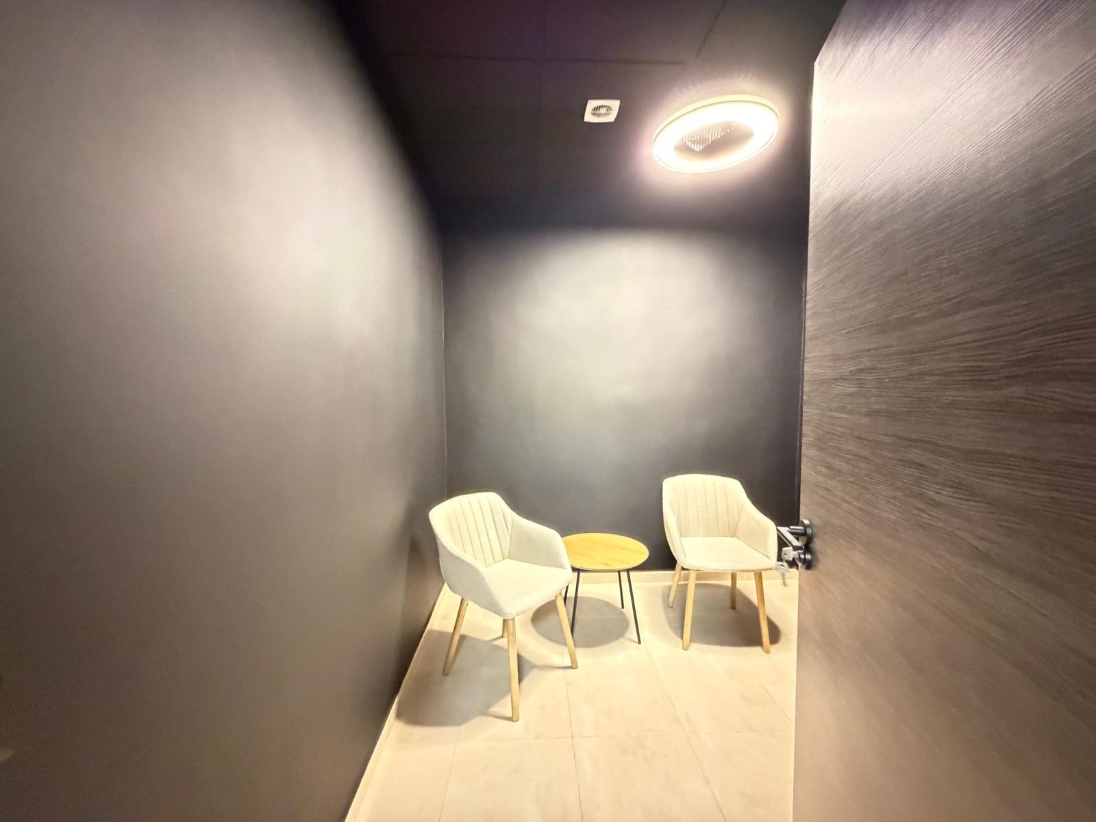Propiedad comercial en Torrevieja, Alicante, España 121 m2 No. 183072