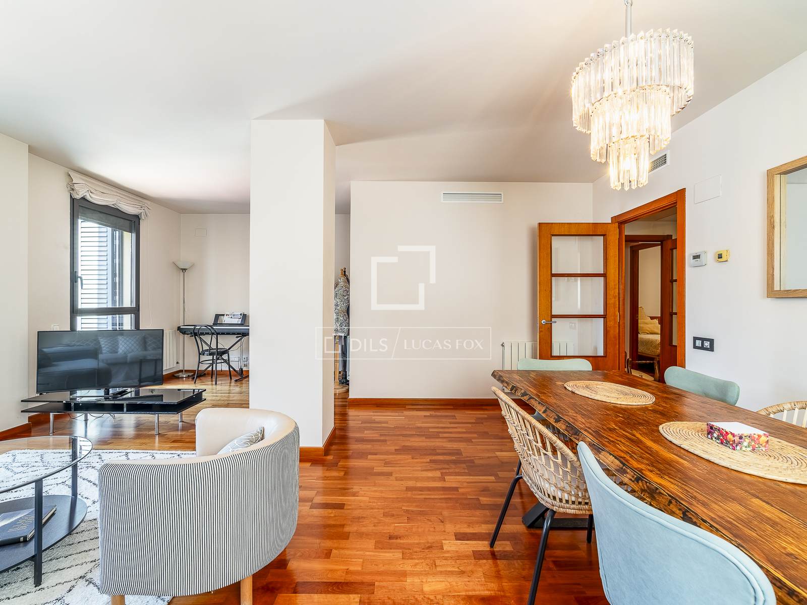 Dzīvoklis Barcelona, Spānijā 2 istabas, 105 m2 Nr. 192653