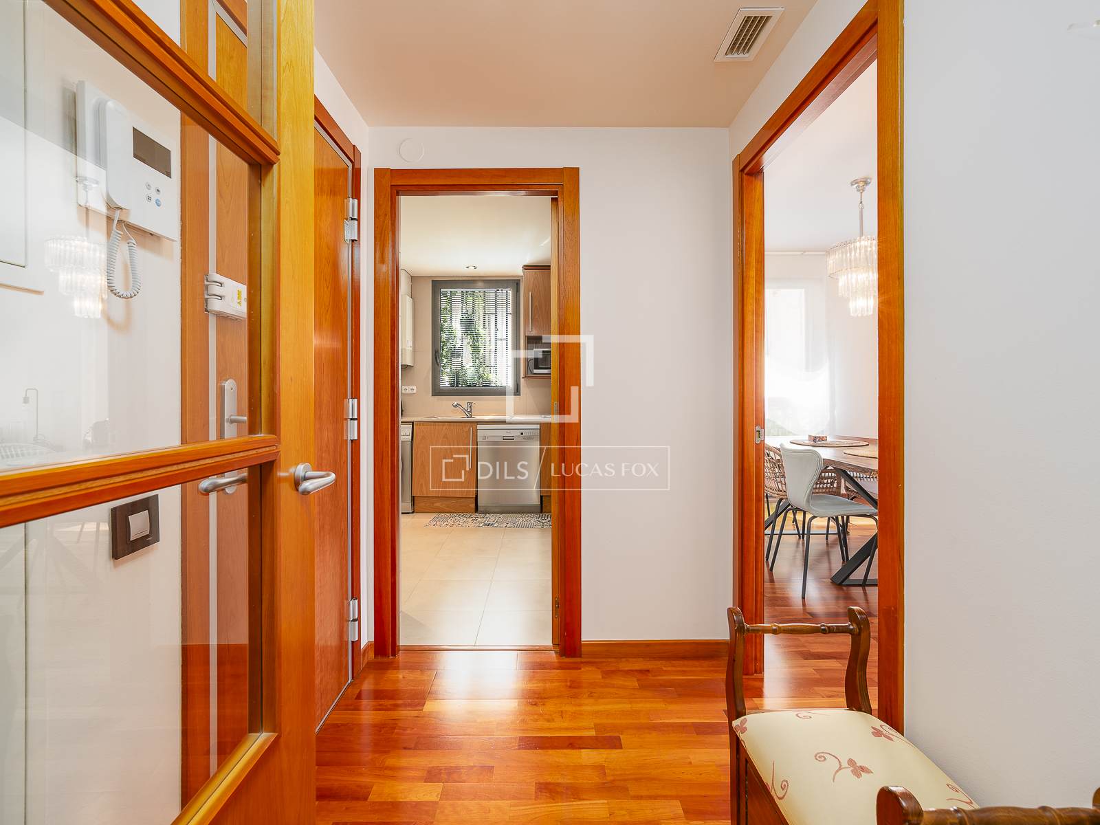 Dzīvoklis Barcelona, Spānijā 2 istabas, 105 m2 Nr. 192653