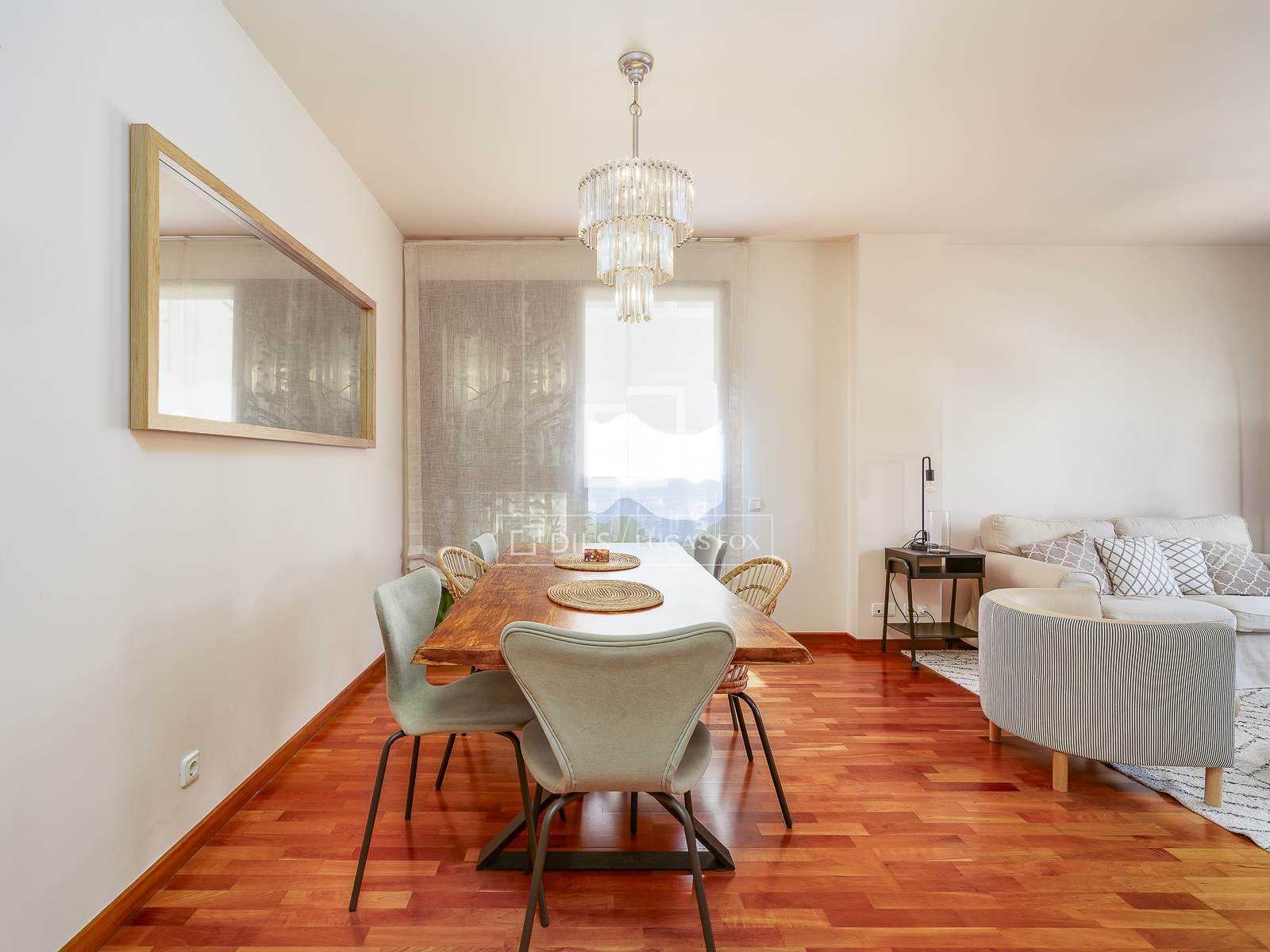 Dzīvoklis Barcelona, Spānijā 2 istabas, 105 m2 Nr. 192653