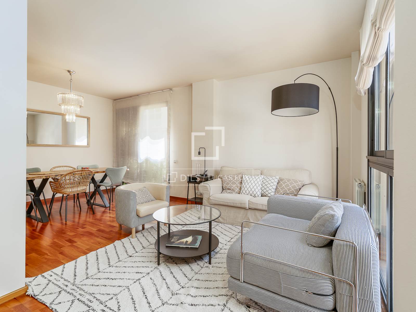Dzīvoklis Barcelona, Spānijā 2 istabas, 105 m2 Nr. 192653