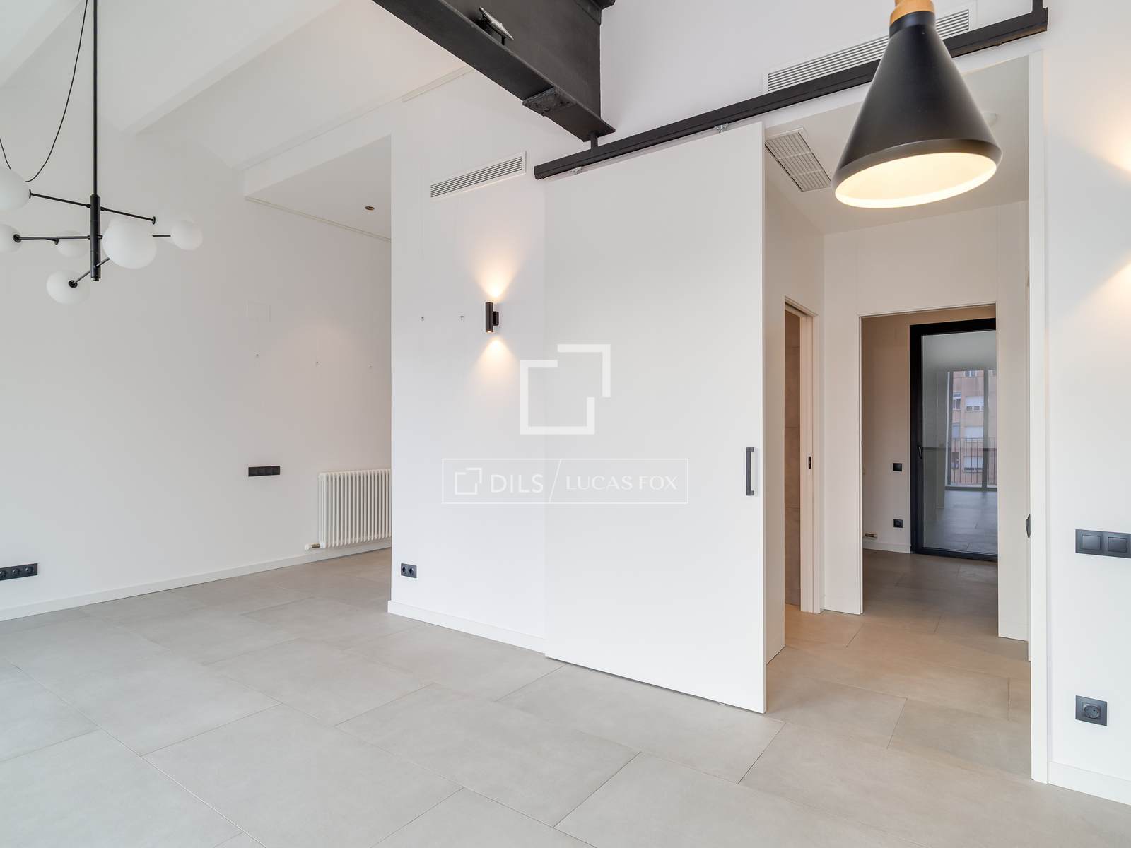 Wohnung in Barcelona, Spanien 2 Schlafzimmer, 85 m2 Nr. 192655